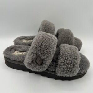 Fireside‎ by Dearfoams Gray Genuine Shearling Scuff Slippers - Women's Size 8